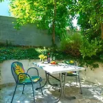 Appartamento By The Sea