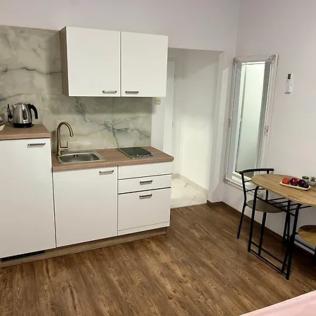 2 Apartment Drasnice